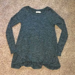 Hollister Long Sleeve Flowy Legging Top